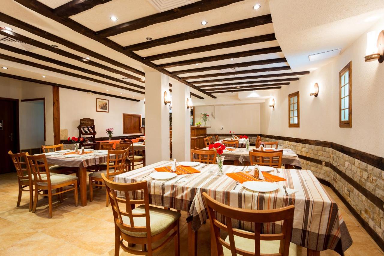 Family Hotel Romantika Velingrad Kültér fotó
