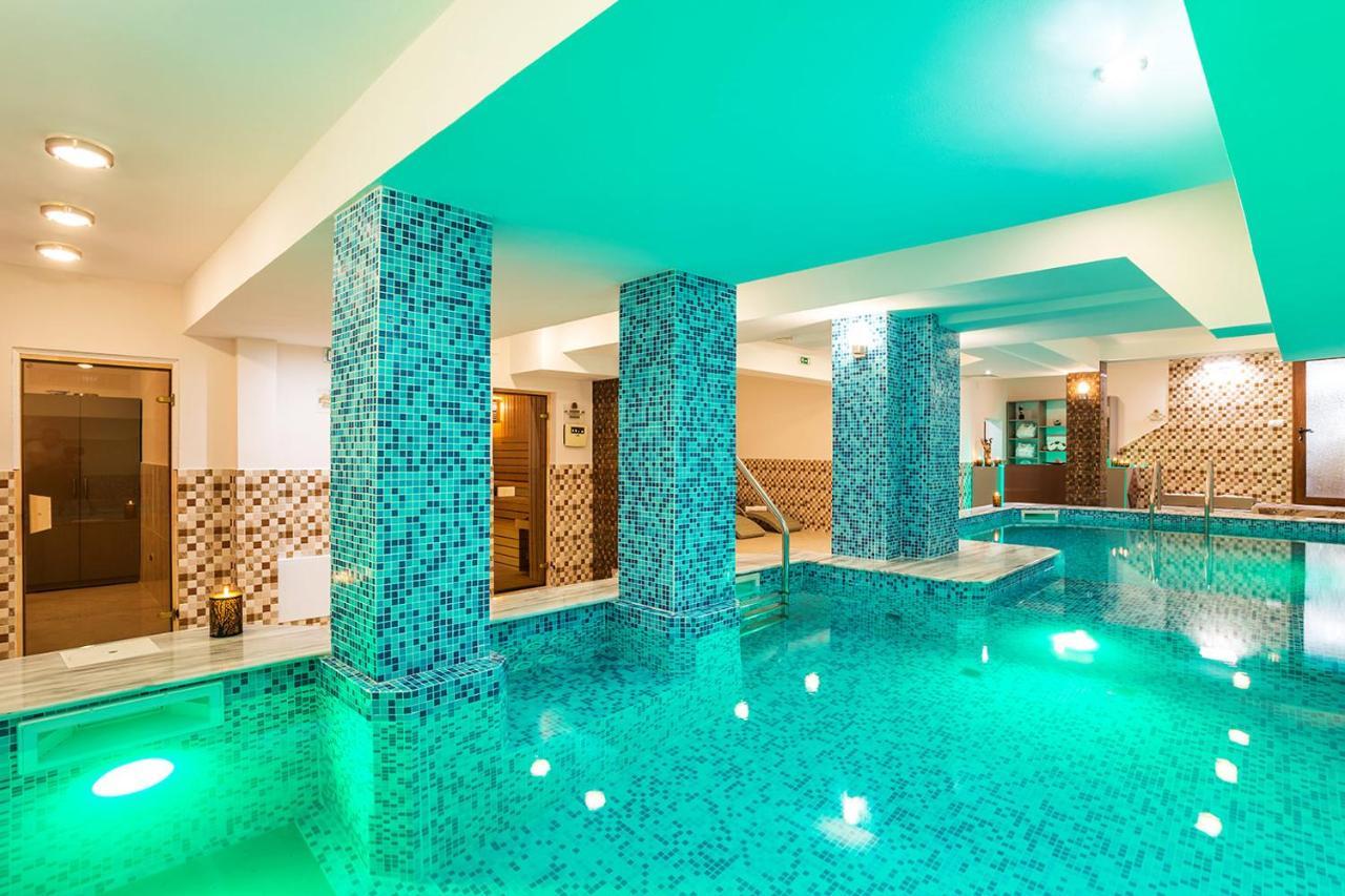 Family Hotel Romantika Velingrad Kültér fotó