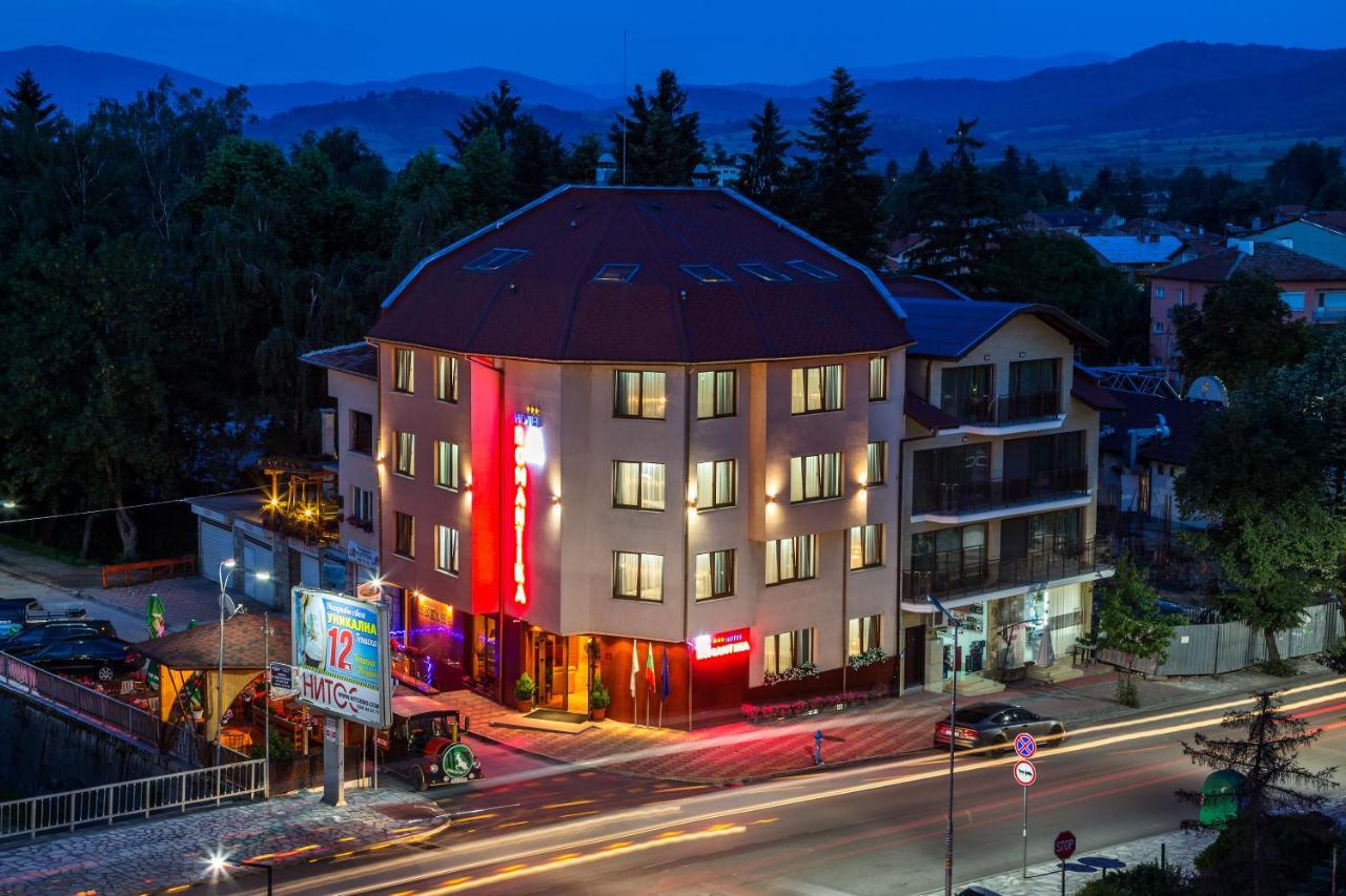 Family Hotel Romantika Velingrad Kültér fotó